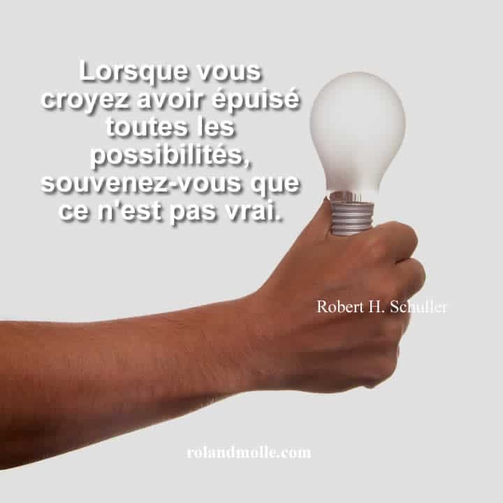 Adopter une bonne attitude en toutes circonstances.